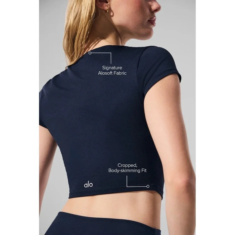 NWT Alo Yoga Alosoft Crop Finesse Short Sleeve Size S Navy Blue NEW - Picture 3 of 11